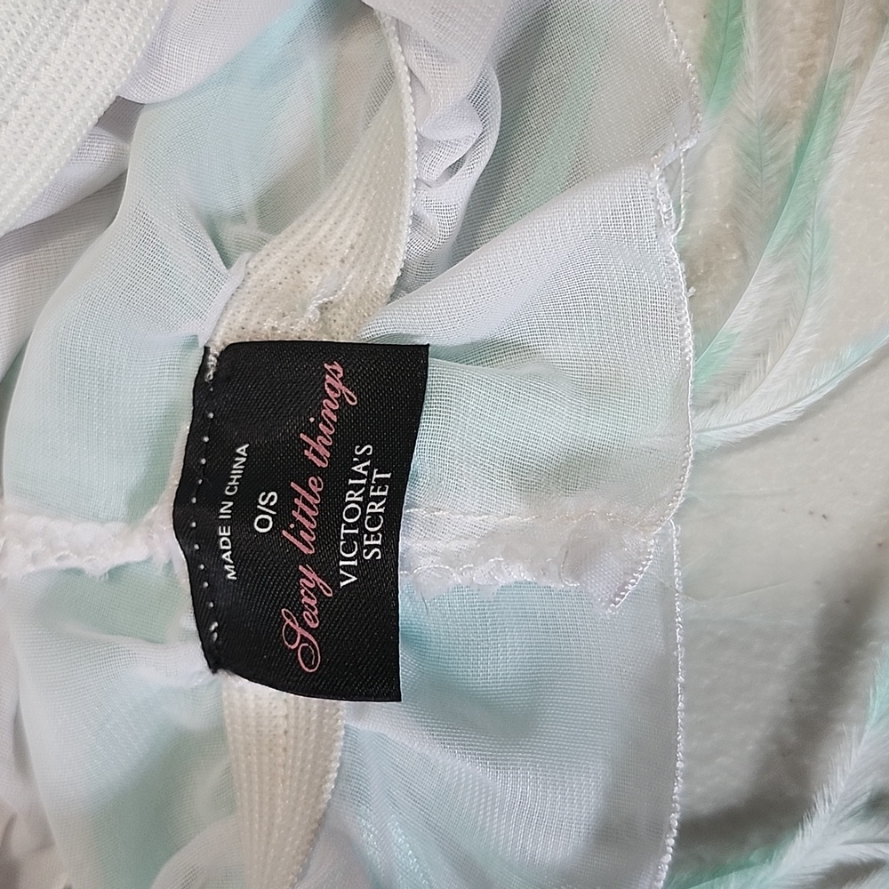 NWOT Victoria's Secret 5-pcs Bridal Shower Gift Set - Picture 6 of 12